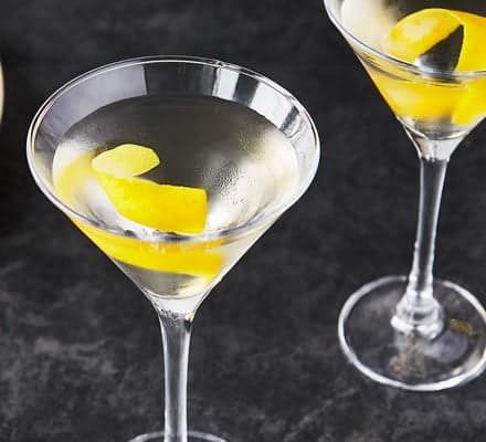 how to make Vodka Martini cocktail